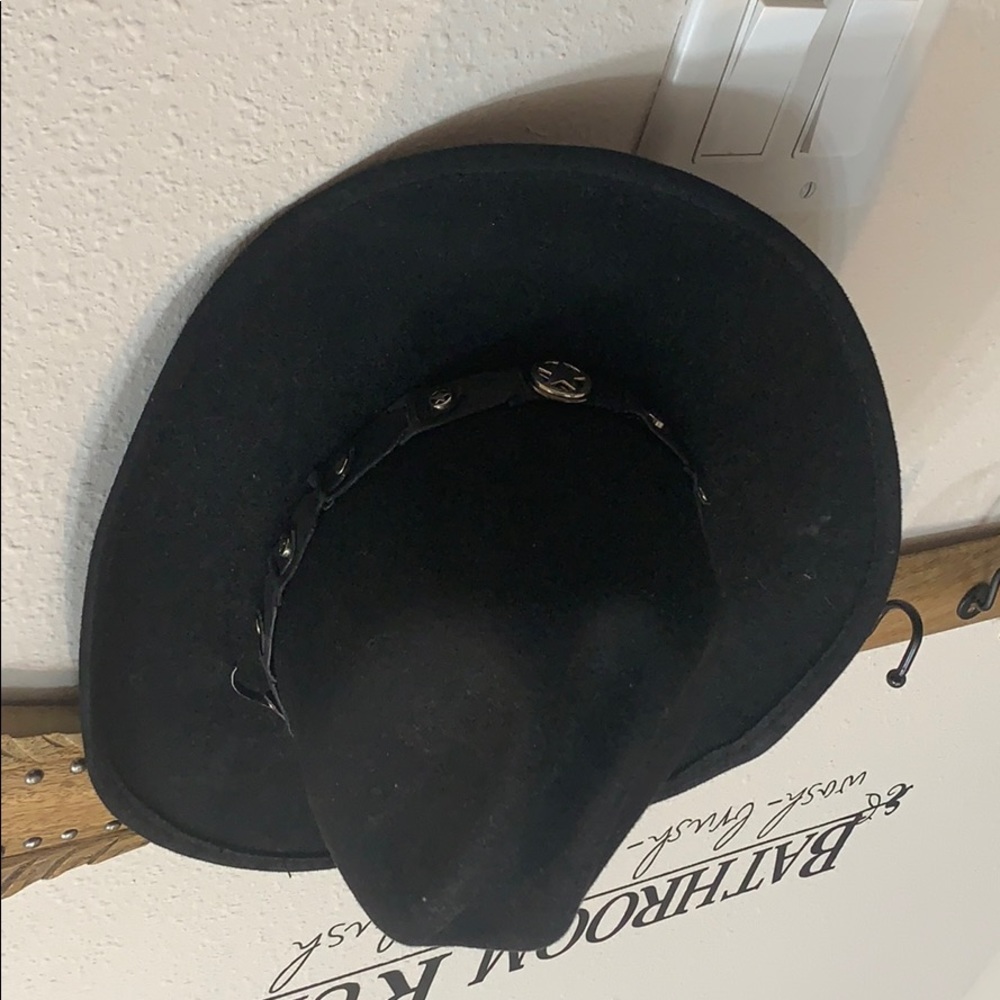 Cowboy hat L for boys. Will fit up to ten yo